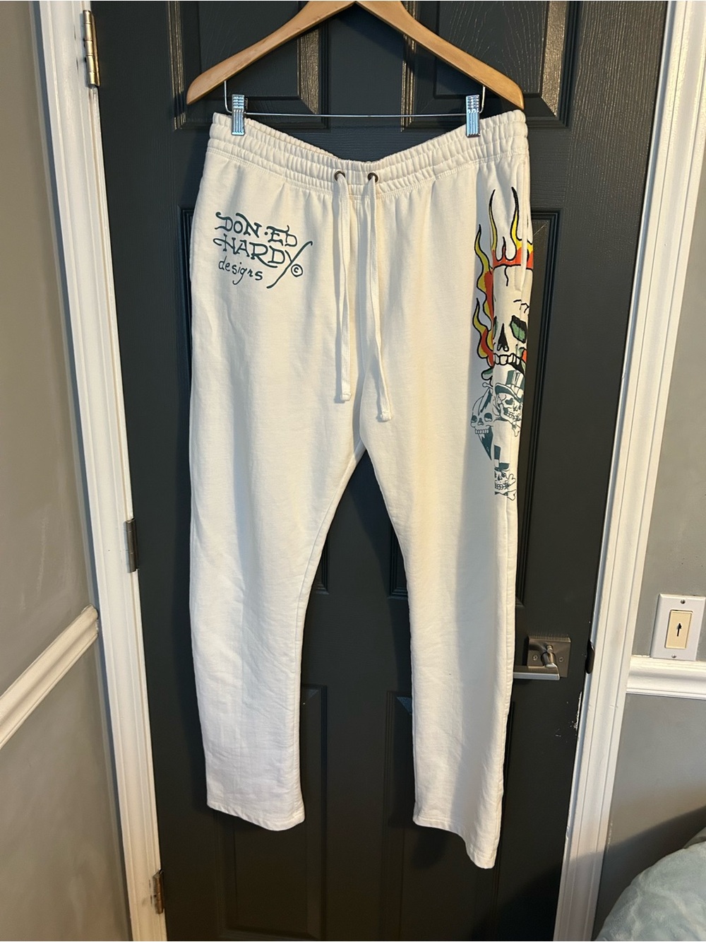 Ed Hardy Men’s White Graphic Sweatpants